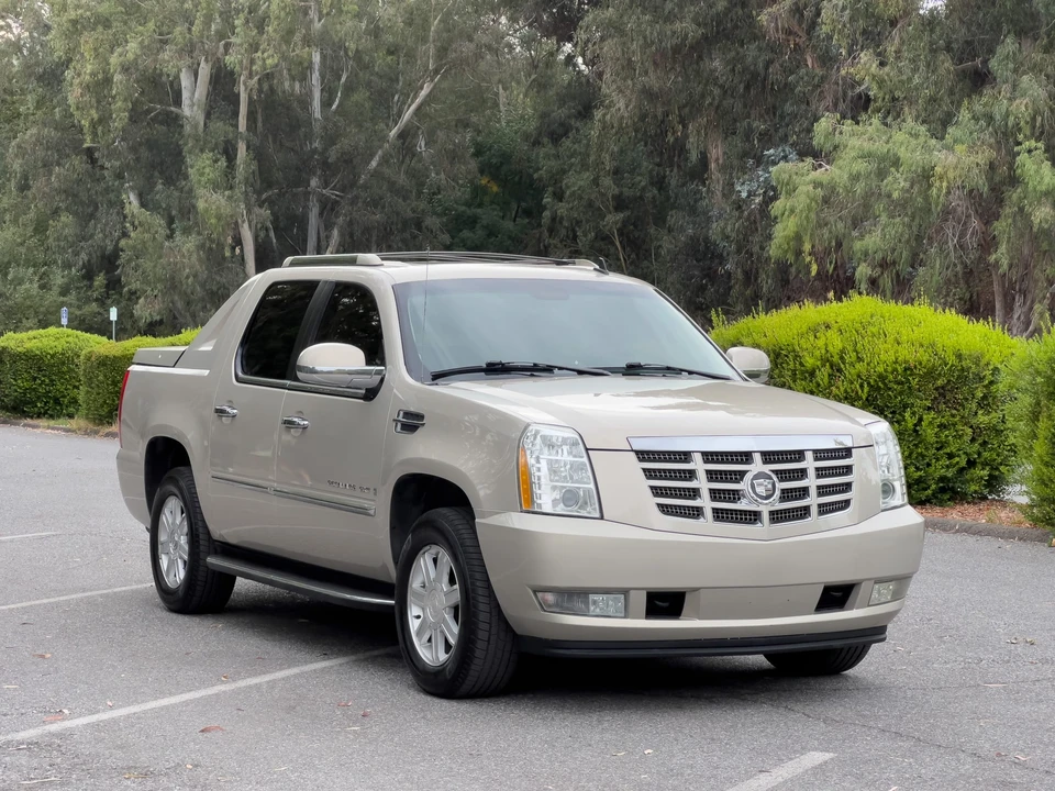 2007 Cadillac Escalade & EXT 3rd Gen - Image 15 of 31