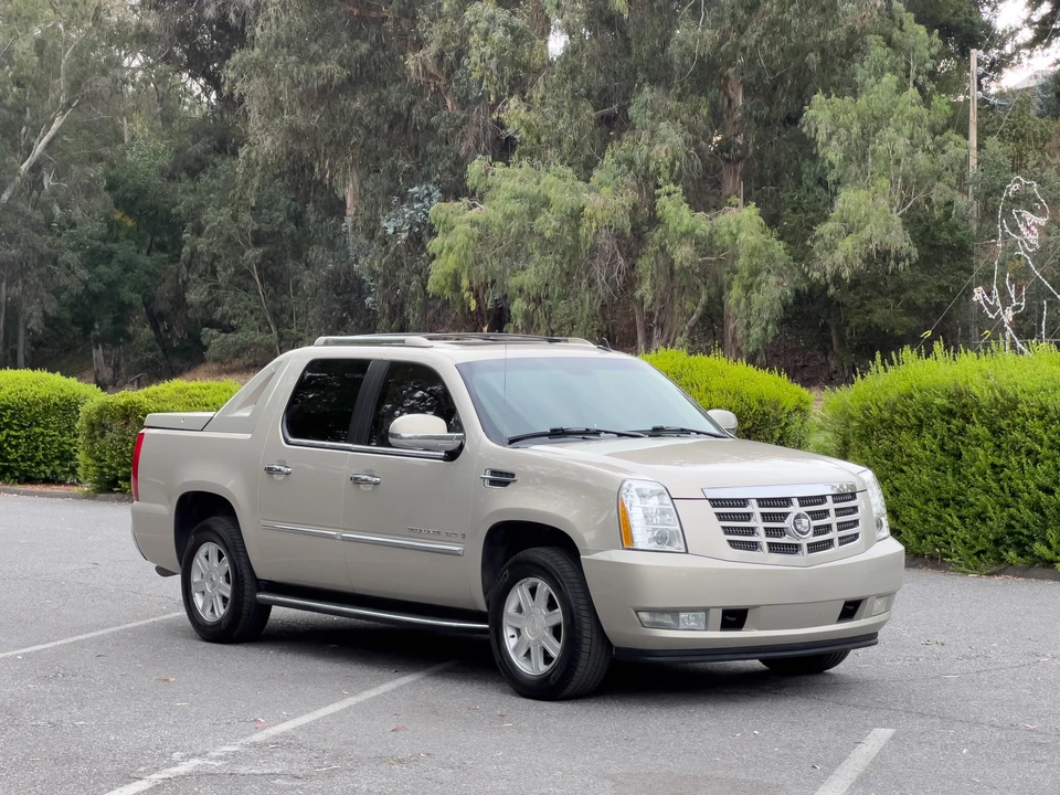 2007 Cadillac Escalade & EXT 3rd Gen - Image 19 of 31