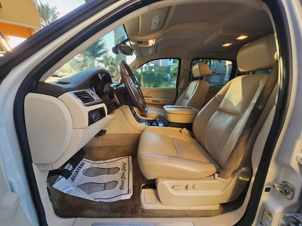 2007 Cadillac Escalade & EXT 3rd Gen - Image 16 of 21