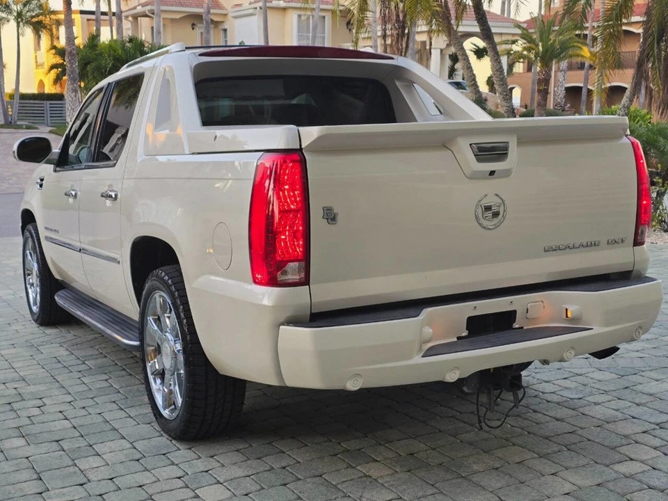 2007 Cadillac Escalade & EXT 3rd Gen - Image 19 of 21