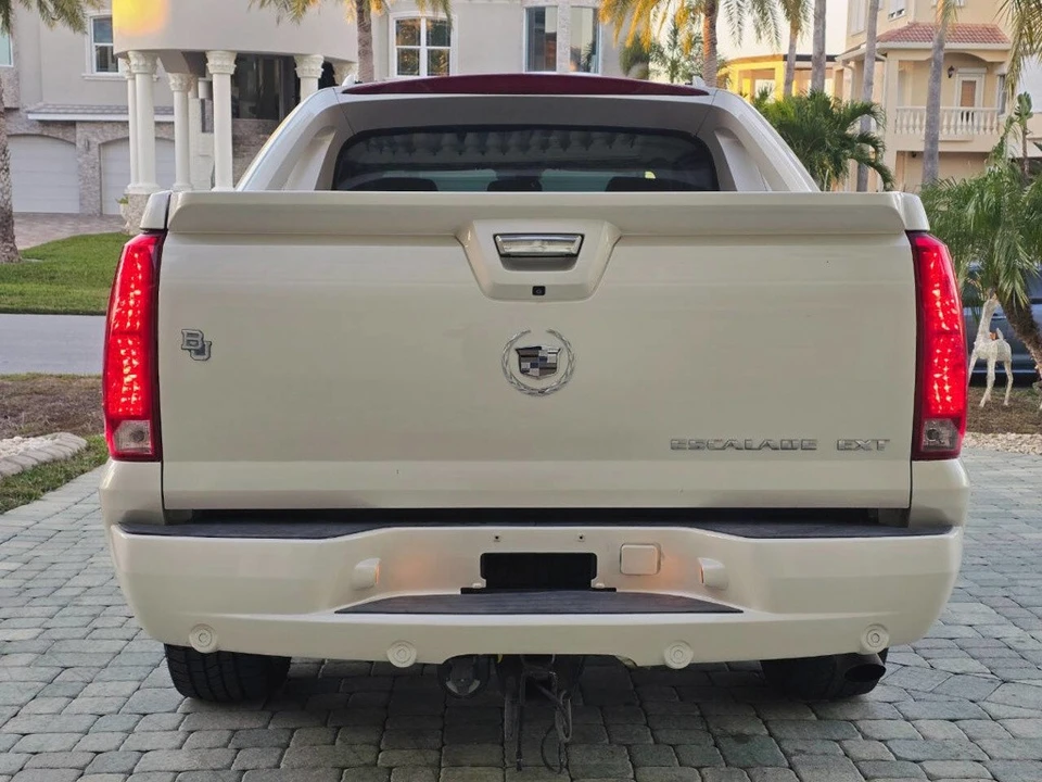 2007 Cadillac Escalade & EXT 3rd Gen - Image 21 of 21