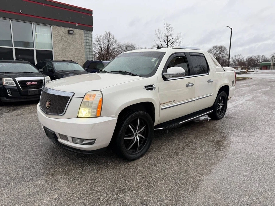 2007 Cadillac Escalade & EXT 3rd Gen - Image 21 of 21