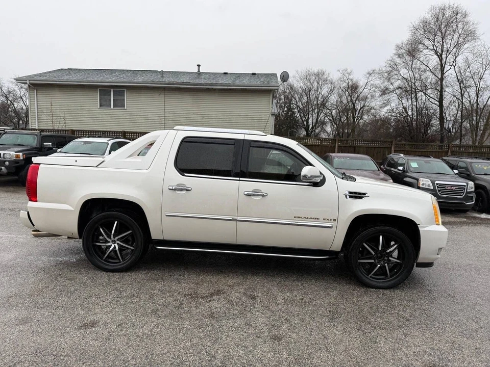 2007 Cadillac Escalade & EXT 3rd Gen - Image 20 of 21