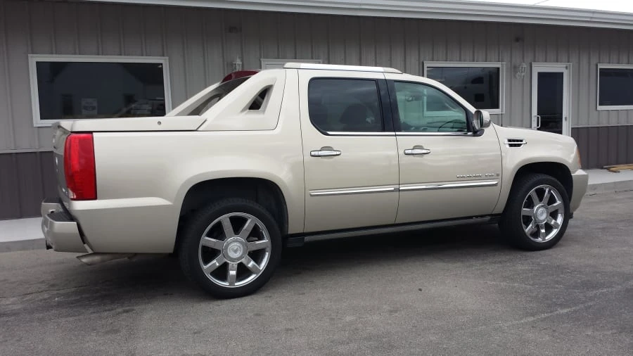 2007 Cadillac Escalade & EXT 3rd Gen - Image 2 of 6