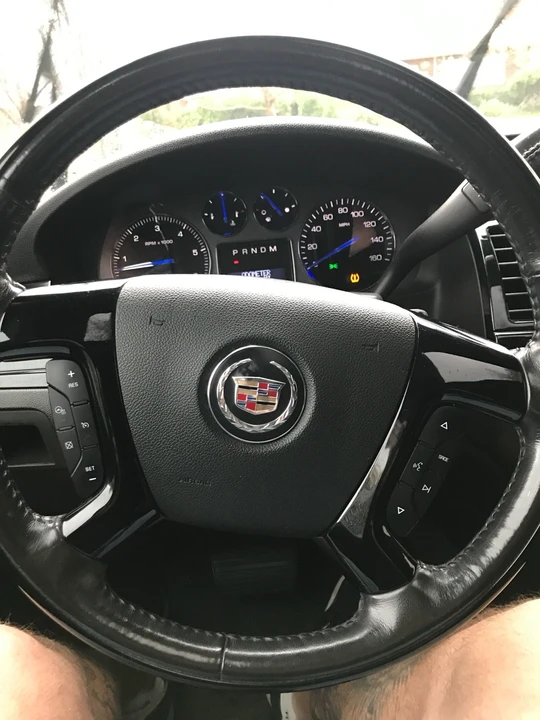 2007 Cadillac Escalade & EXT 3rd Gen - Image 9 of 14