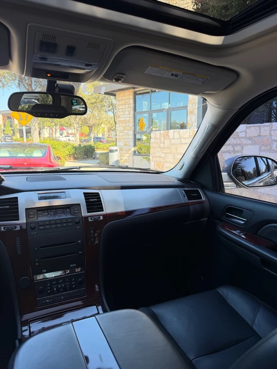 2007 Cadillac Escalade & EXT 3rd Gen - Image 6 of 10