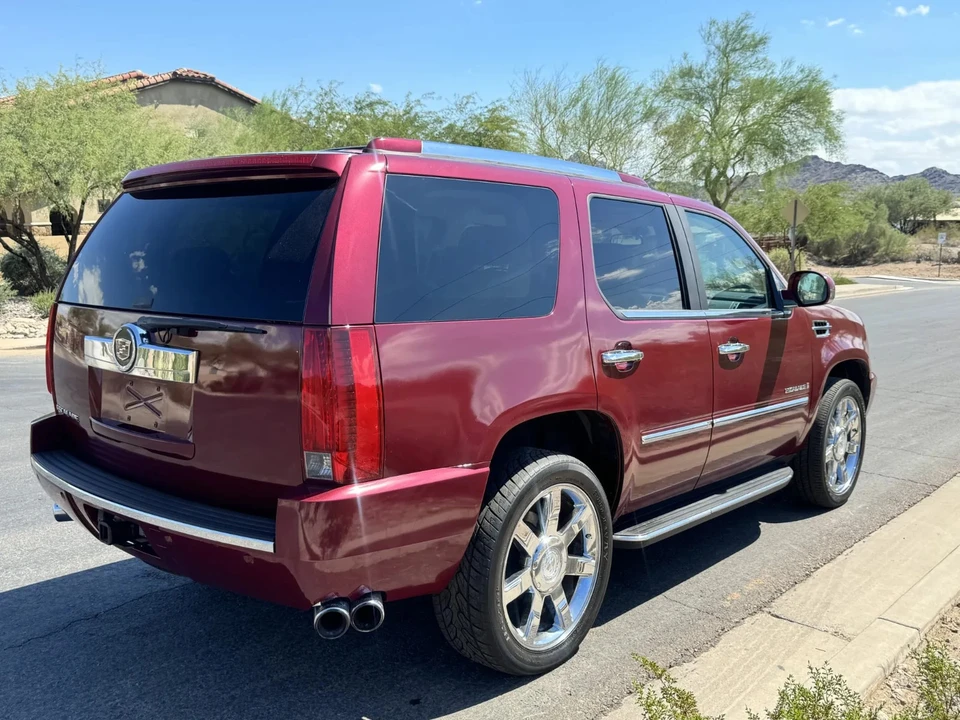 2007 Cadillac Escalade & EXT 3rd Gen - Image 4 of 21