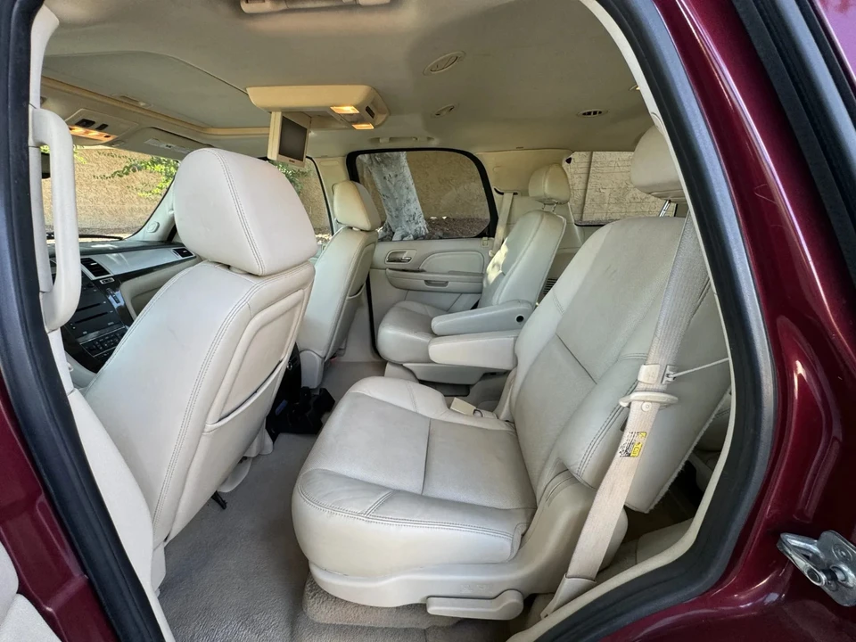 2007 Cadillac Escalade & EXT 3rd Gen - Image 18 of 21