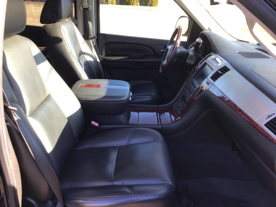 2007 Cadillac Escalade & EXT 3rd Gen - Image 13 of 21