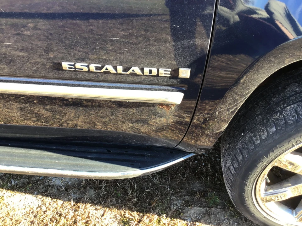 2007 Cadillac Escalade & EXT 3rd Gen - Image 7 of 21