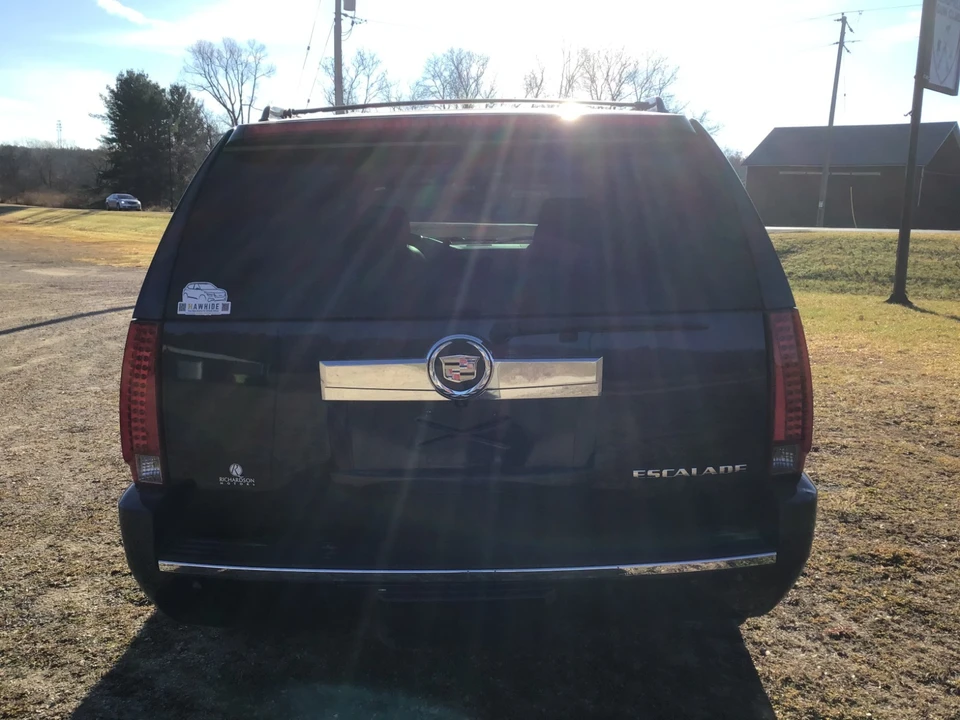 2007 Cadillac Escalade & EXT 3rd Gen - Image 6 of 21
