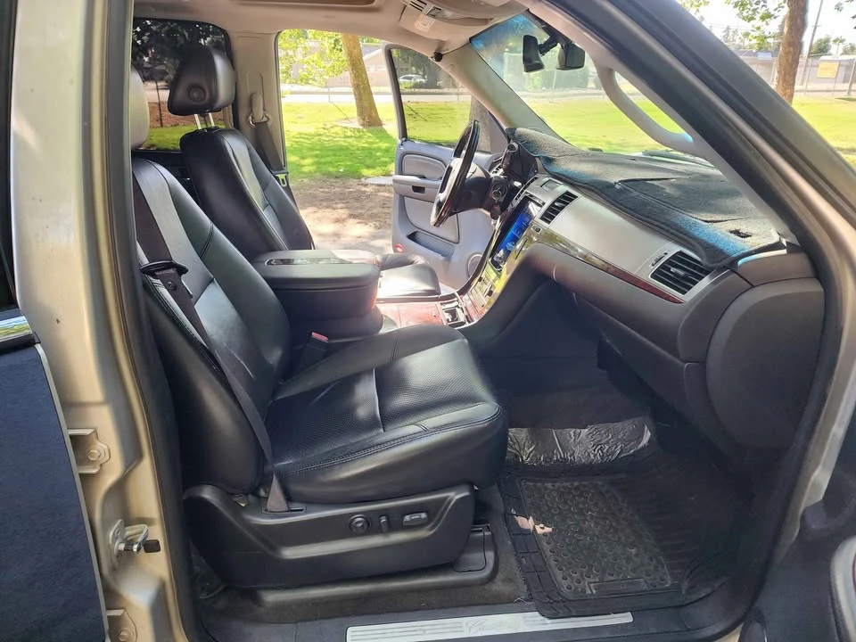 2007 Cadillac Escalade & EXT 3rd Gen - Image 14 of 15