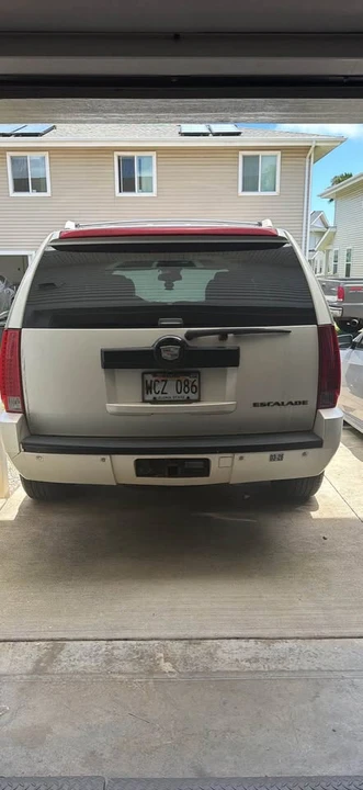 2007 Cadillac Escalade & EXT 3rd Gen - Image 2 of 6