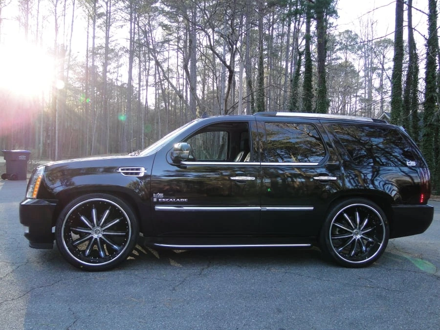 2007 Cadillac Escalade & EXT 3rd Gen - Image 2 of 5