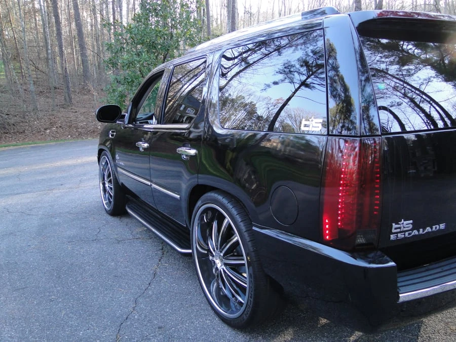 2007 Cadillac Escalade & EXT 3rd Gen - Image 3 of 5