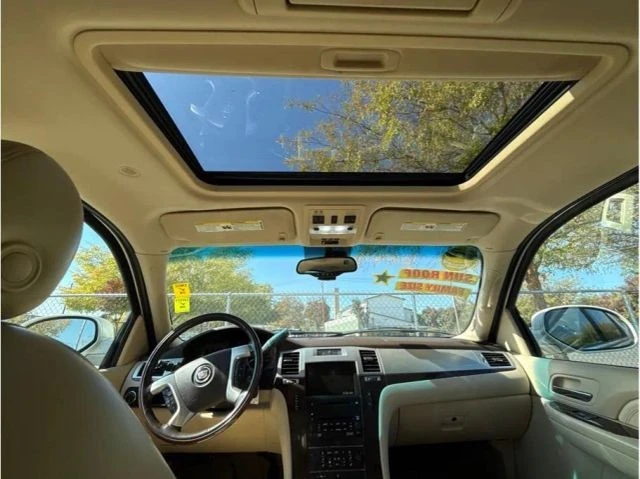 2007 Cadillac Escalade & EXT 3rd Gen - Image 14 of 14