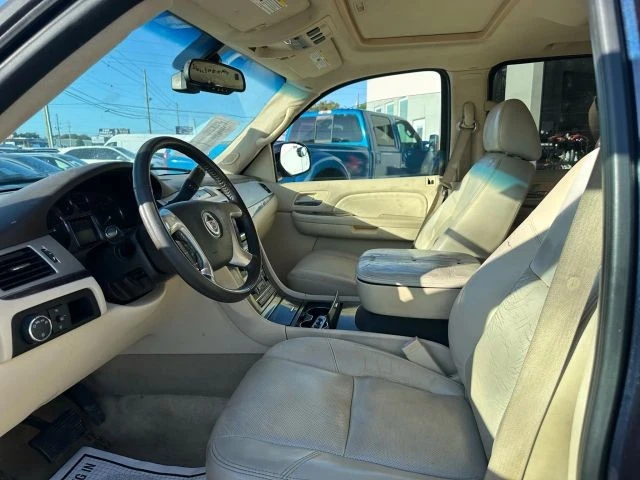 2007 Cadillac Escalade & EXT 3rd Gen - Image 8 of 12