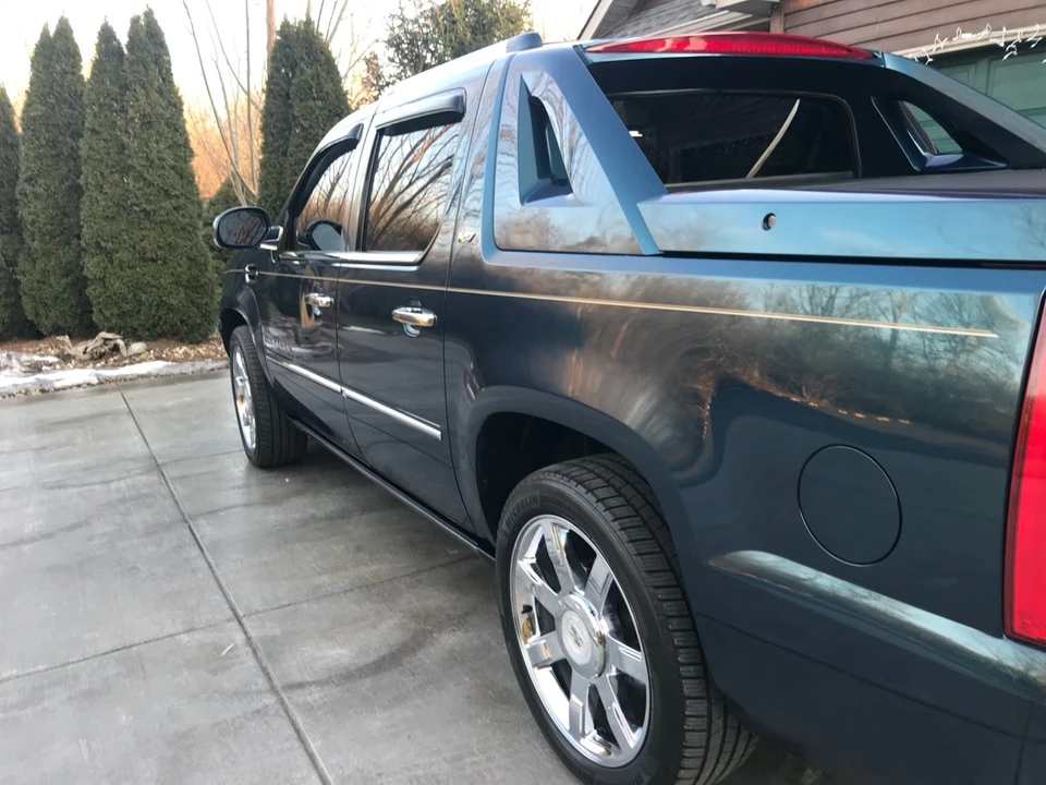 2007 Cadillac Escalade & EXT 3rd Gen - Image 16 of 21