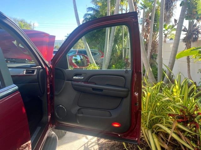 2007 Cadillac Escalade & EXT 3rd Gen - Image 12 of 21
