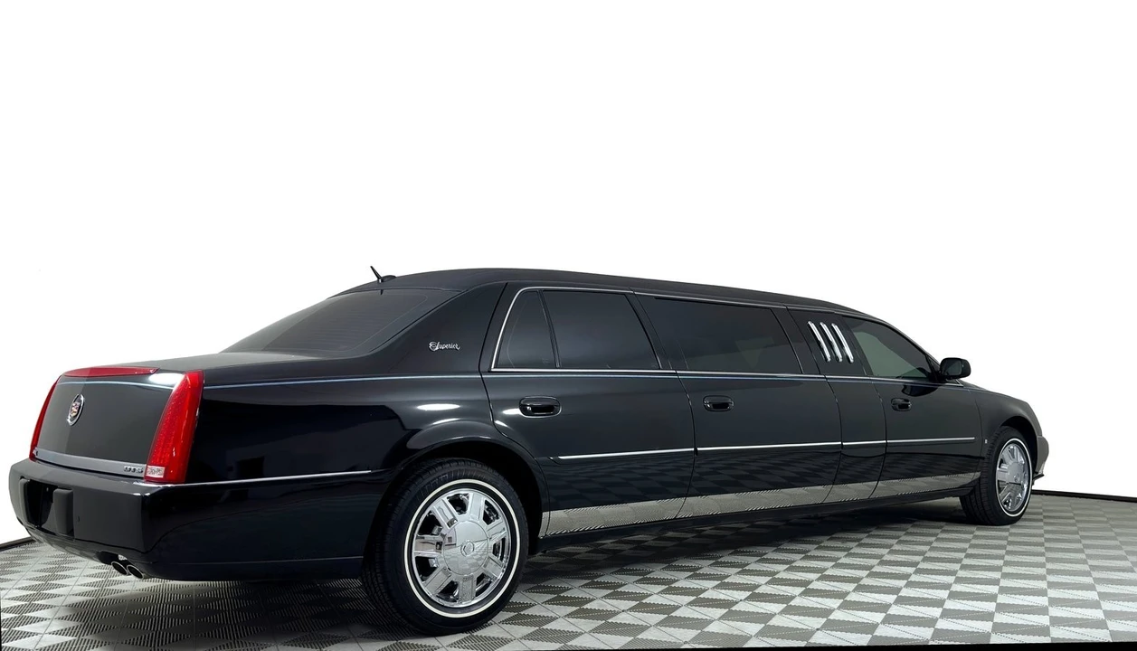 2007 Cadillac DTS - Image 6 of 11