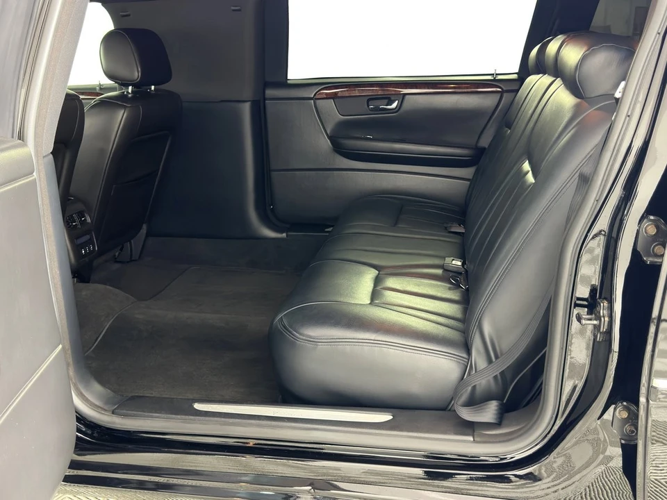 2007 Cadillac DTS - Image 10 of 11
