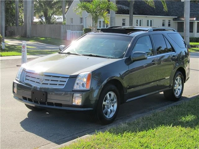2007 Cadillac SRX - Image 7 of 12