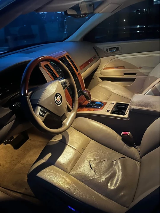 2007 Cadillac STS - Image 5 of 10