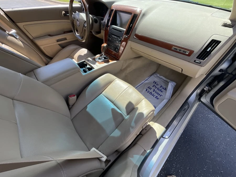 2007 Cadillac STS - Image 6 of 11