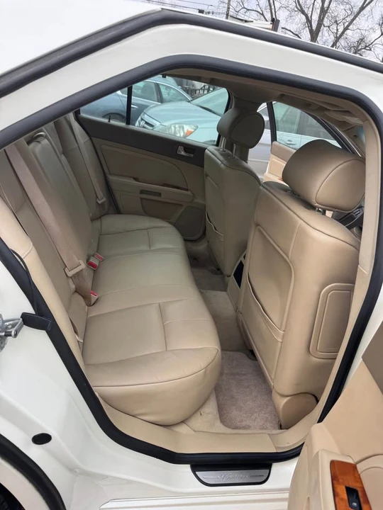 2007 Cadillac STS - Image 15 of 19
