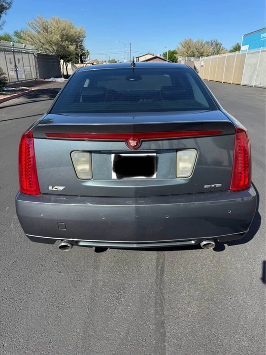 2007 Cadillac STS-V - Image 5 of 10