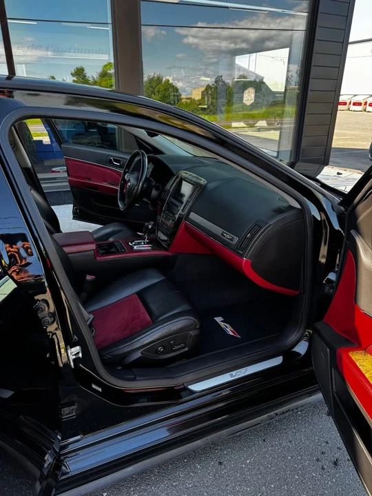2007 Cadillac STS-V - Image 7 of 13