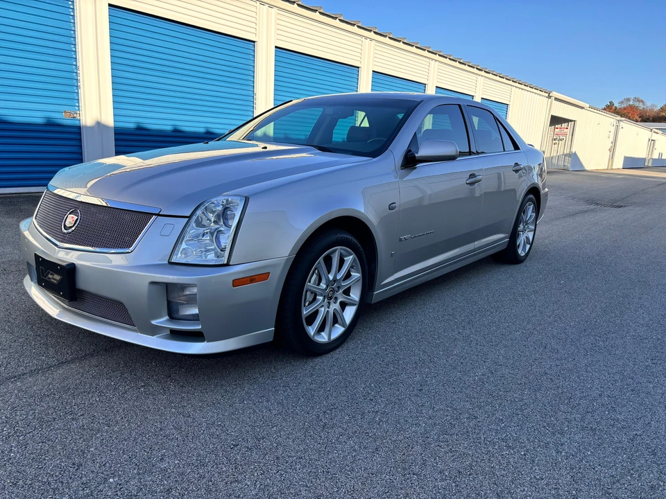 2007 Cadillac STS-V - Image 9 of 31