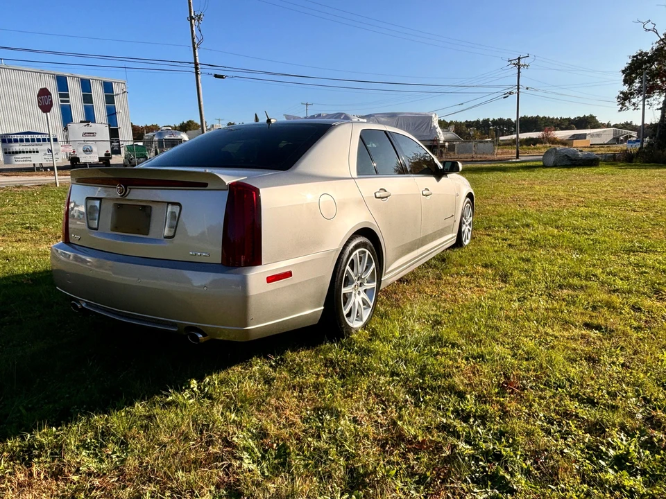 2007 Cadillac STS-V - Image 25 of 31