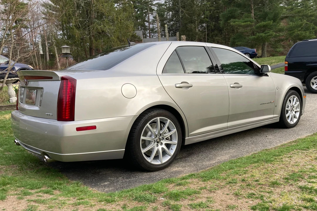 2007 Cadillac STS-V - Image 4 of 31