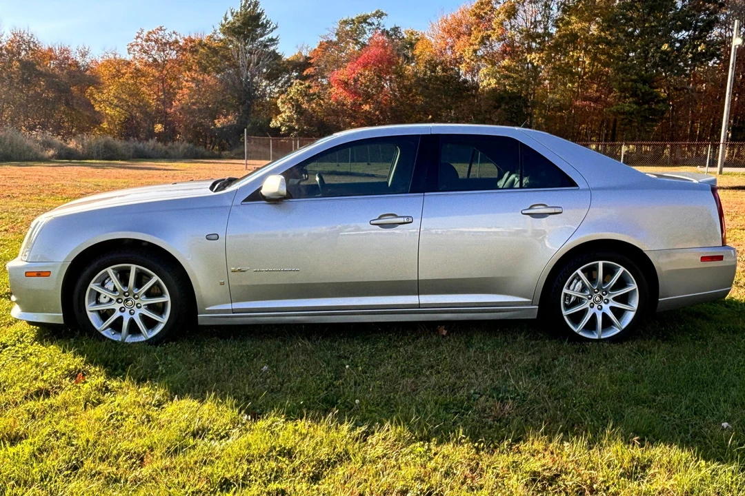 2007 Cadillac STS-V - Image 22 of 31