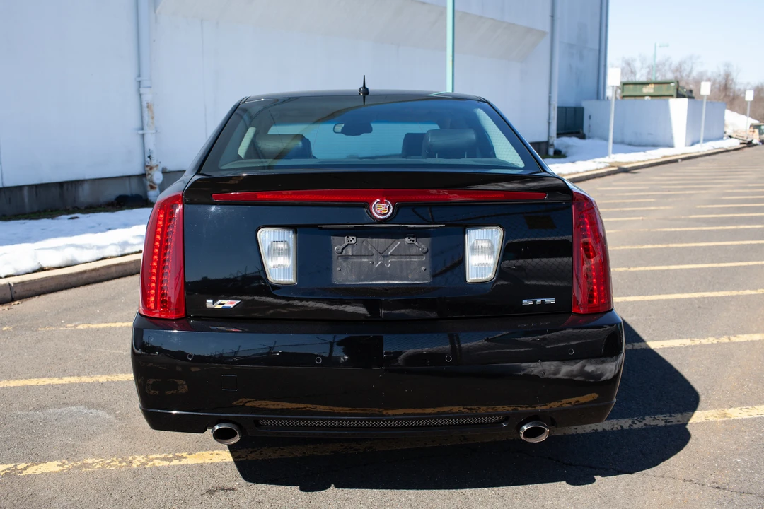 2007 Cadillac STS-V - Image 16 of 31