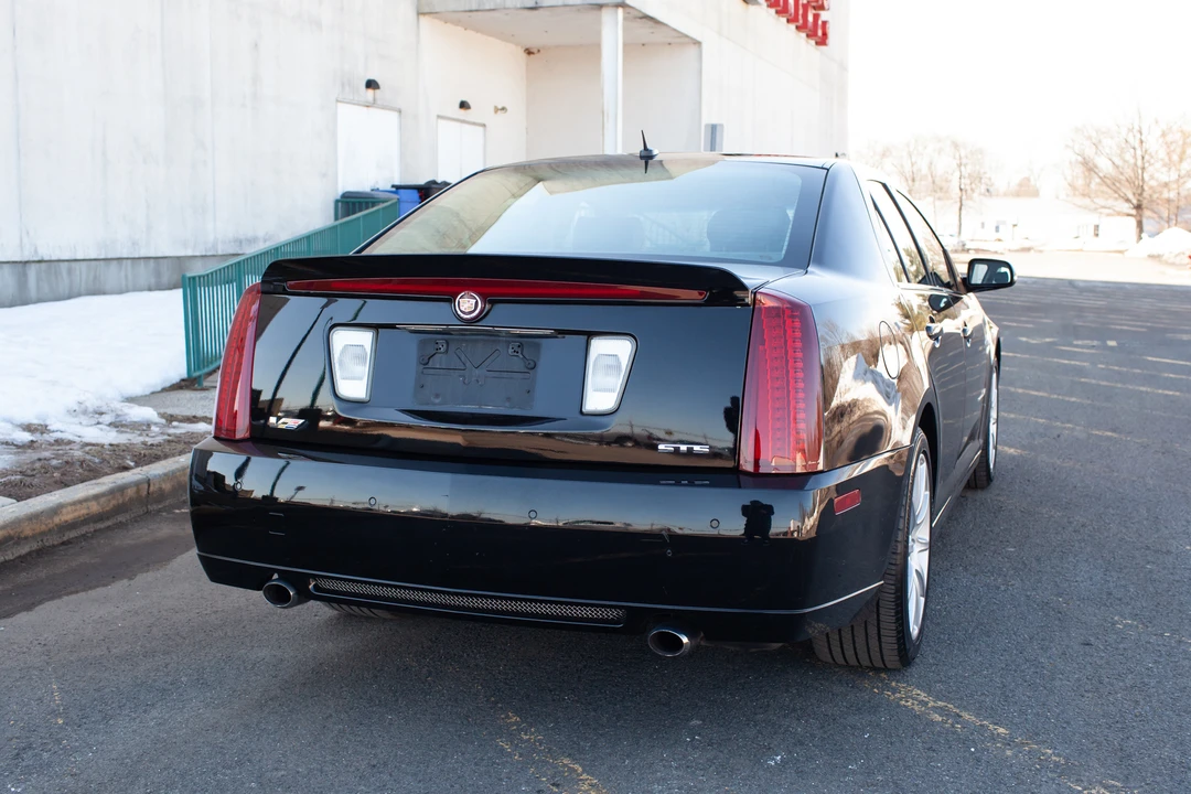 2007 Cadillac STS-V - Image 6 of 31