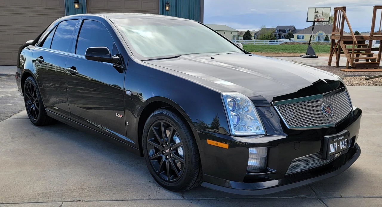 2007 Cadillac STS-V - Image 8 of 31