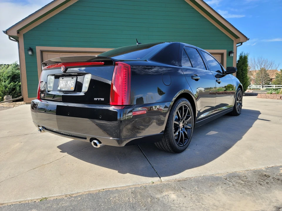 2007 Cadillac STS-V - Image 14 of 31
