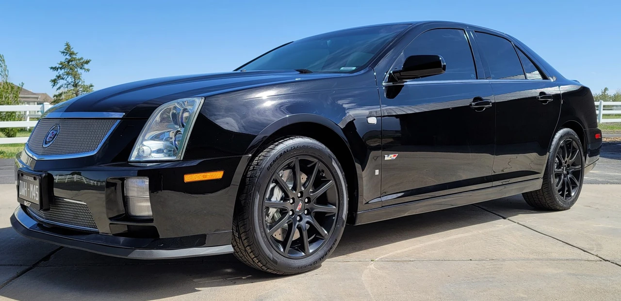 2007 Cadillac STS-V - Image 2 of 31