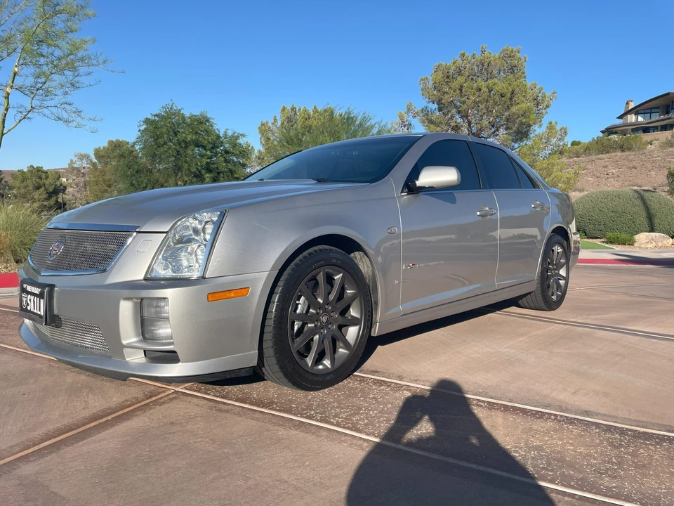 2007 Cadillac STS-V - Image 4 of 31