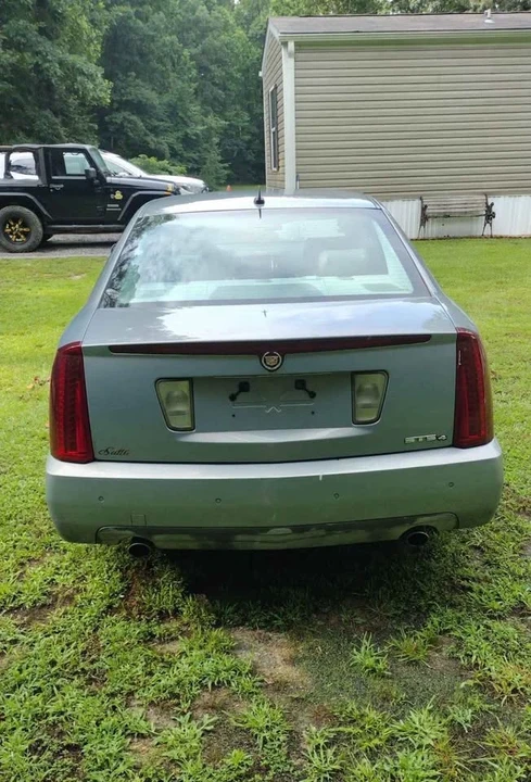 2007 Cadillac STS-V - Image 5 of 8