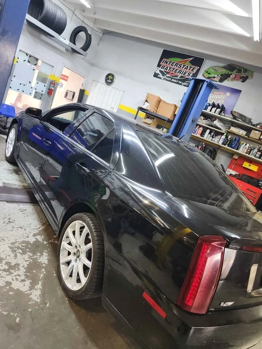 2007 Cadillac STS-V - Image 2 of 12