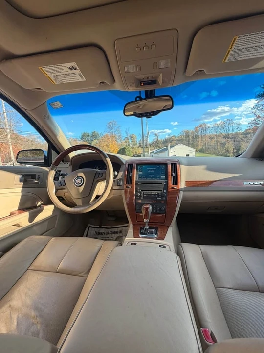 2007 Cadillac STS-V - Image 2 of 8