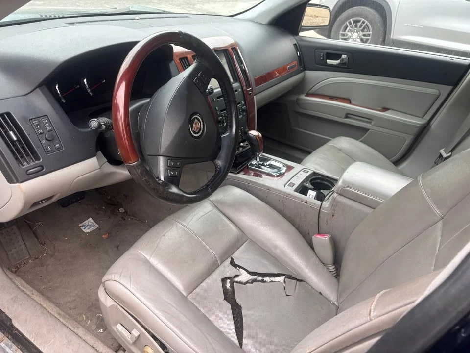 2007 Cadillac STS-V - Image 4 of 10