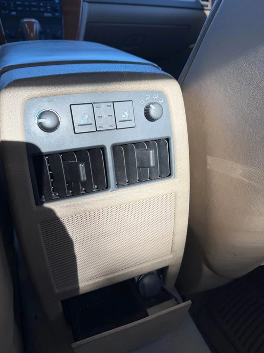 2007 Cadillac STS-V - Image 15 of 19