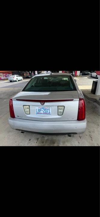2007 Cadillac STS-V - Image 4 of 13