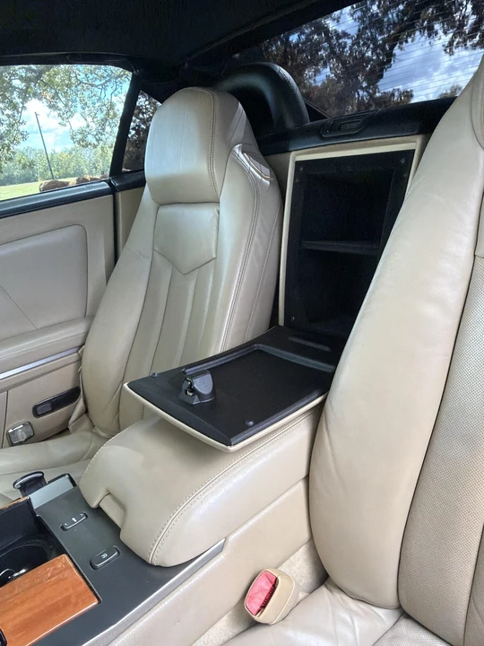 2007 Cadillac XLR - Image 27 of 31
