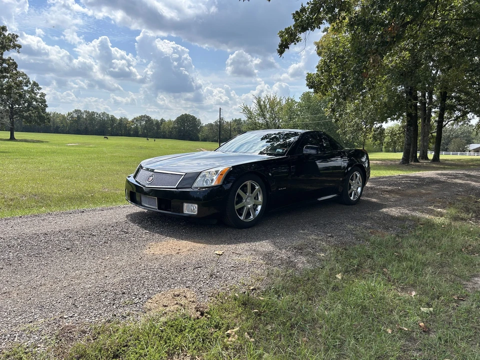 2007 Cadillac XLR - Image 5 of 31