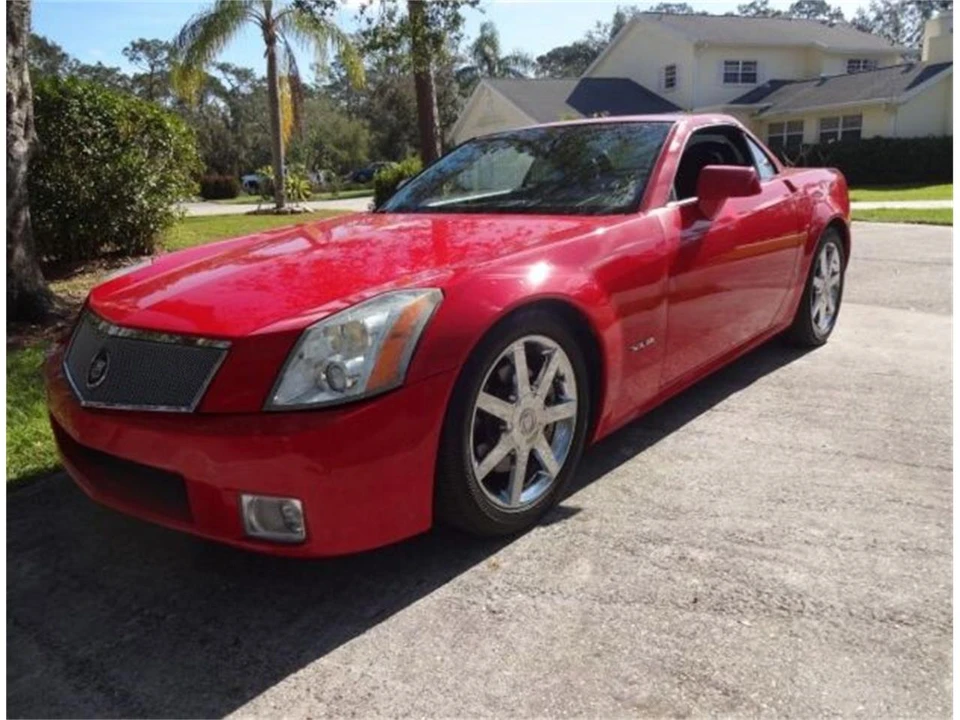2007 Cadillac XLR - Image 3 of 28
